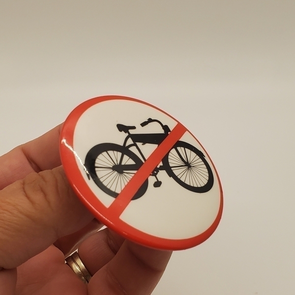 No bicycles bike clip button pin - Picture 3 of 6